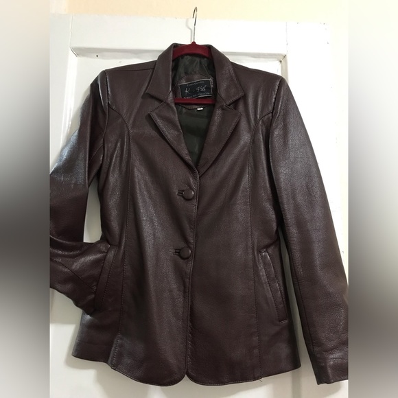 Genuine Leather Jacket in perfect condition ! - Picture 6 of 13
